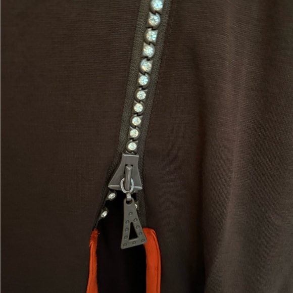 2pc Pant suit - Picture 2 of 5